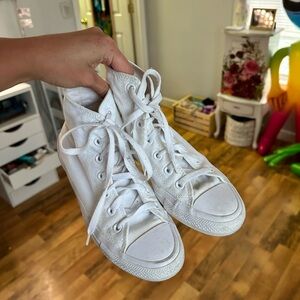 Converse Classic White High-Tops